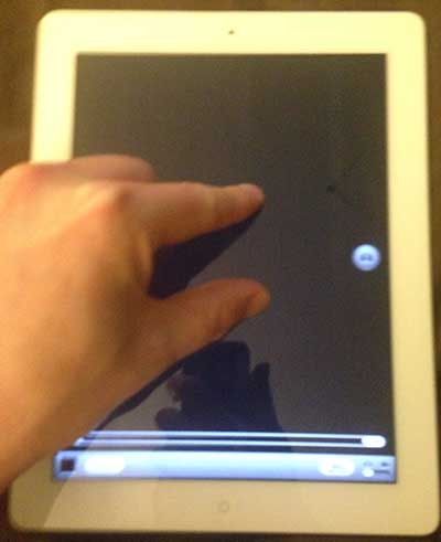 how to zoom on the ipad 2 camera