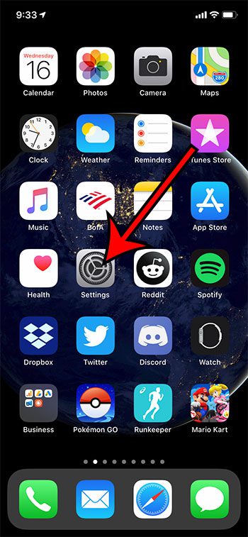 How to Show Messages on the Lock Screen on an iPhone 11