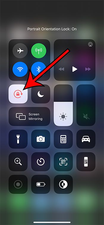 how to turn off the iPhone auto rotate option