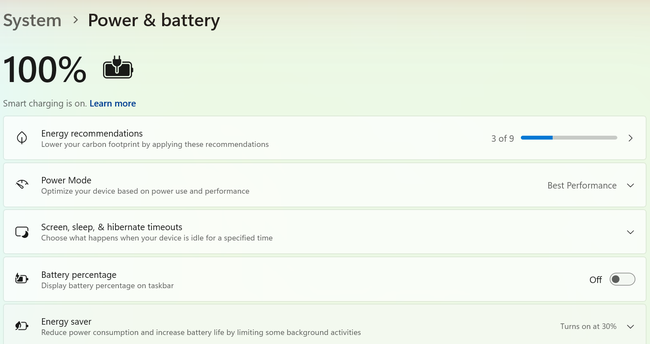 How to Limit Battery Charge to 80% in Windows 11 2 Smart charging is on message on the Windows 11 Power and battery settings page